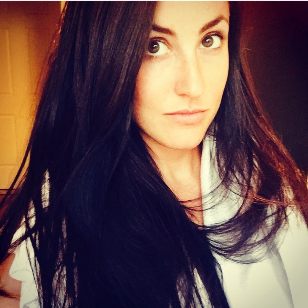 Meet your Posher, Kelly